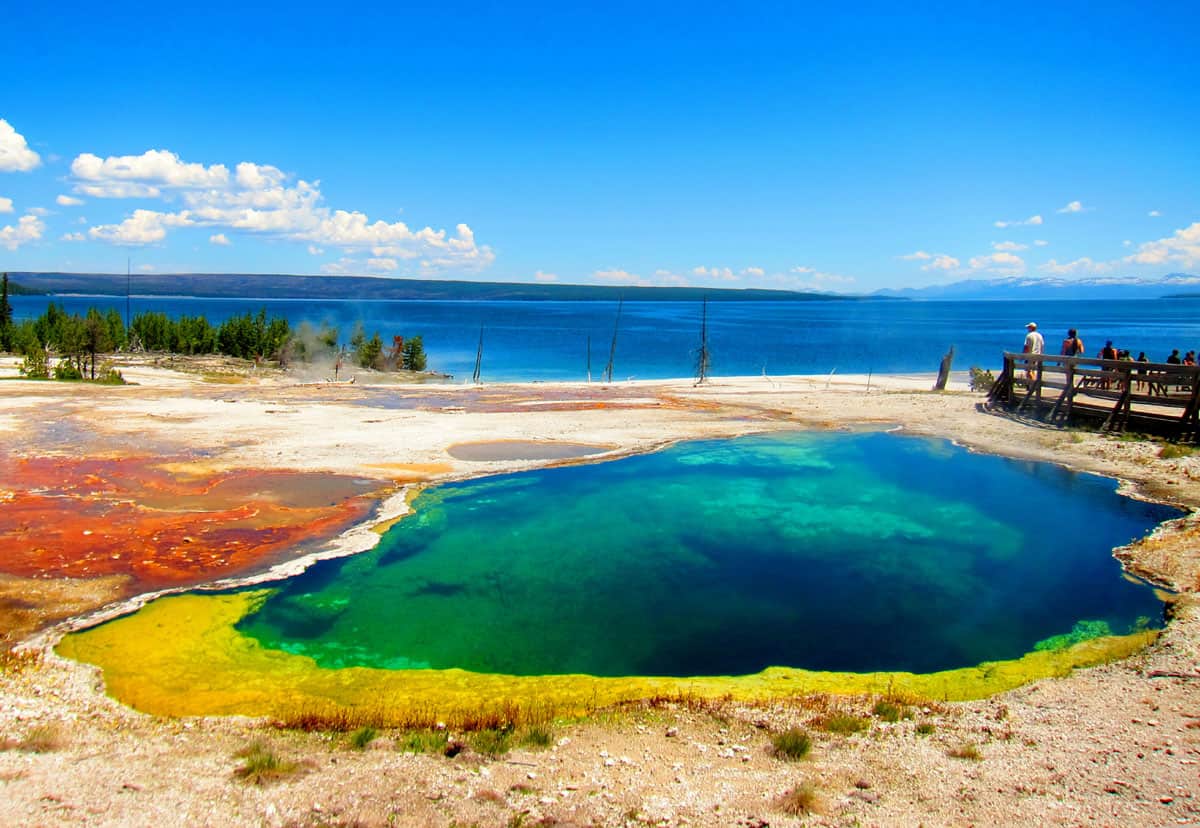 abyss-pool-Yellowstone-West-Thumb-Basin